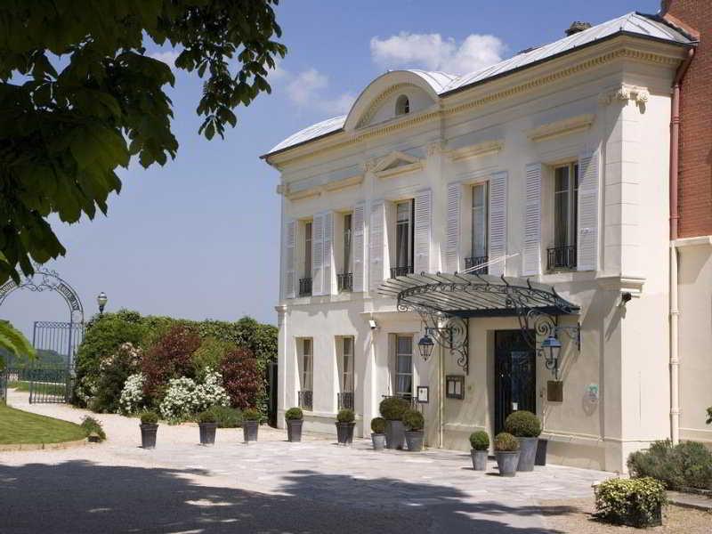 Pavillon Henri IV Hotel Restaurant Gastronomique Terrasse Saint-Germain-en-Laye Exterior photo