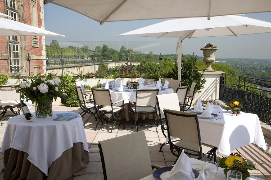 Pavillon Henri IV Hotel Restaurant Gastronomique Terrasse Saint-Germain-en-Laye Exterior photo